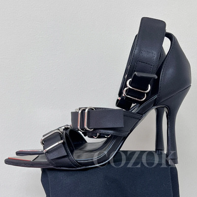 

Punk Style Ladies Sandals Summer New Metal Decor One Strap Design Pointed Toe Super High Heels Fashion Banquet Female Pumps