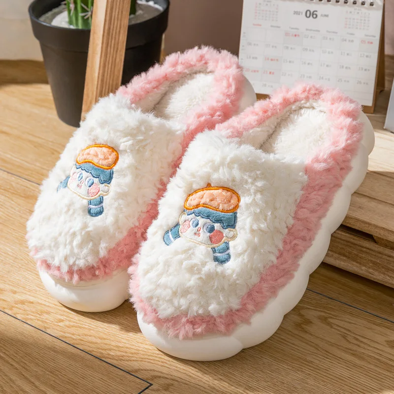 

Girls Winter Warm Plush Slippers Thick Sole Soft Slippers Women Comfort Bedroom Cotton Slides Female Furry Platform Slipper