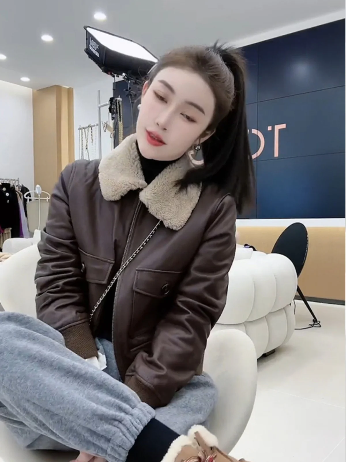 Plus Size Coffee Color Graceful Short Lamb Plush Leather Coat Outerwear Women 2024 New Popular Fur Integrated Top Spring and ...