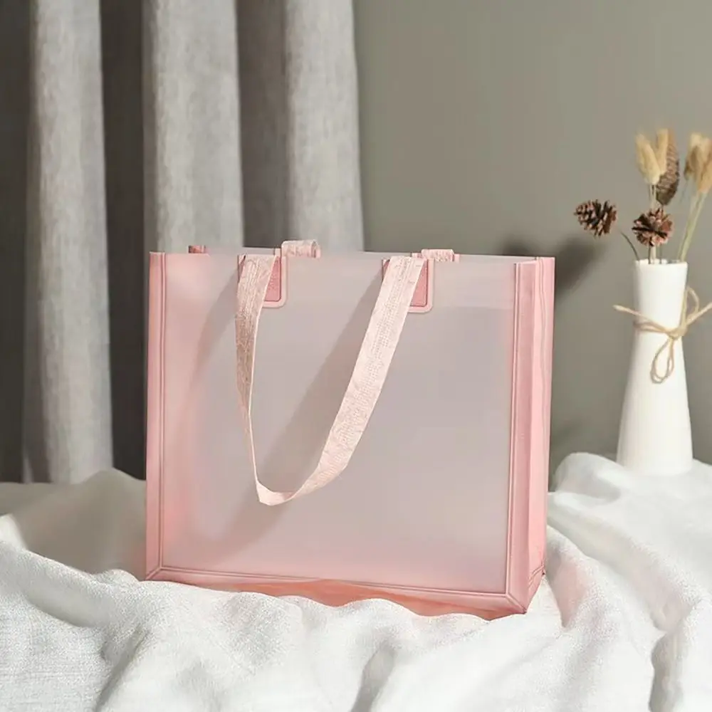 

Полупрозрачные подарочные пакеты из ПВХ