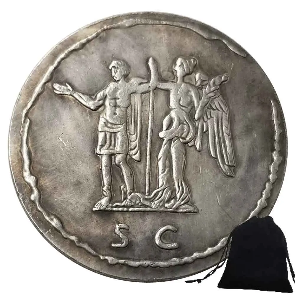 

Старинная серебряная монета