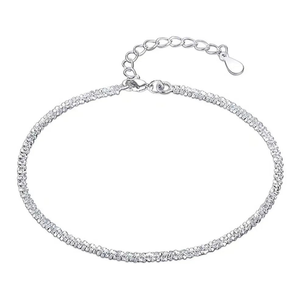 Женский браслет из серебра 925 пробы со сверкающим муассанитом