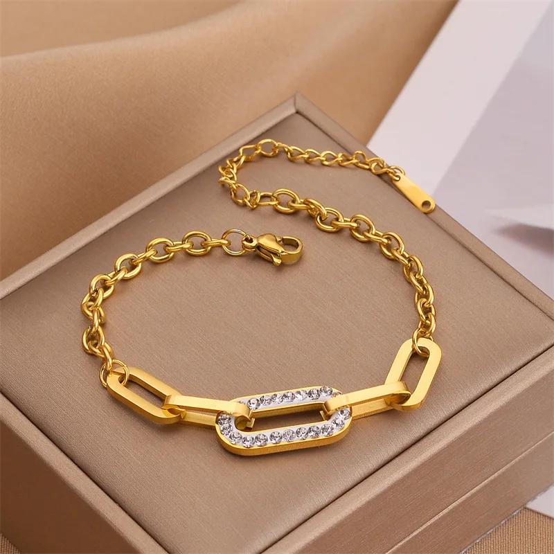 

Stainless Steel Layered Golden Pendant Bracelet For Women Retro Punk Gothic Portrait Coin Cross Pearl Bracelet Jewelry