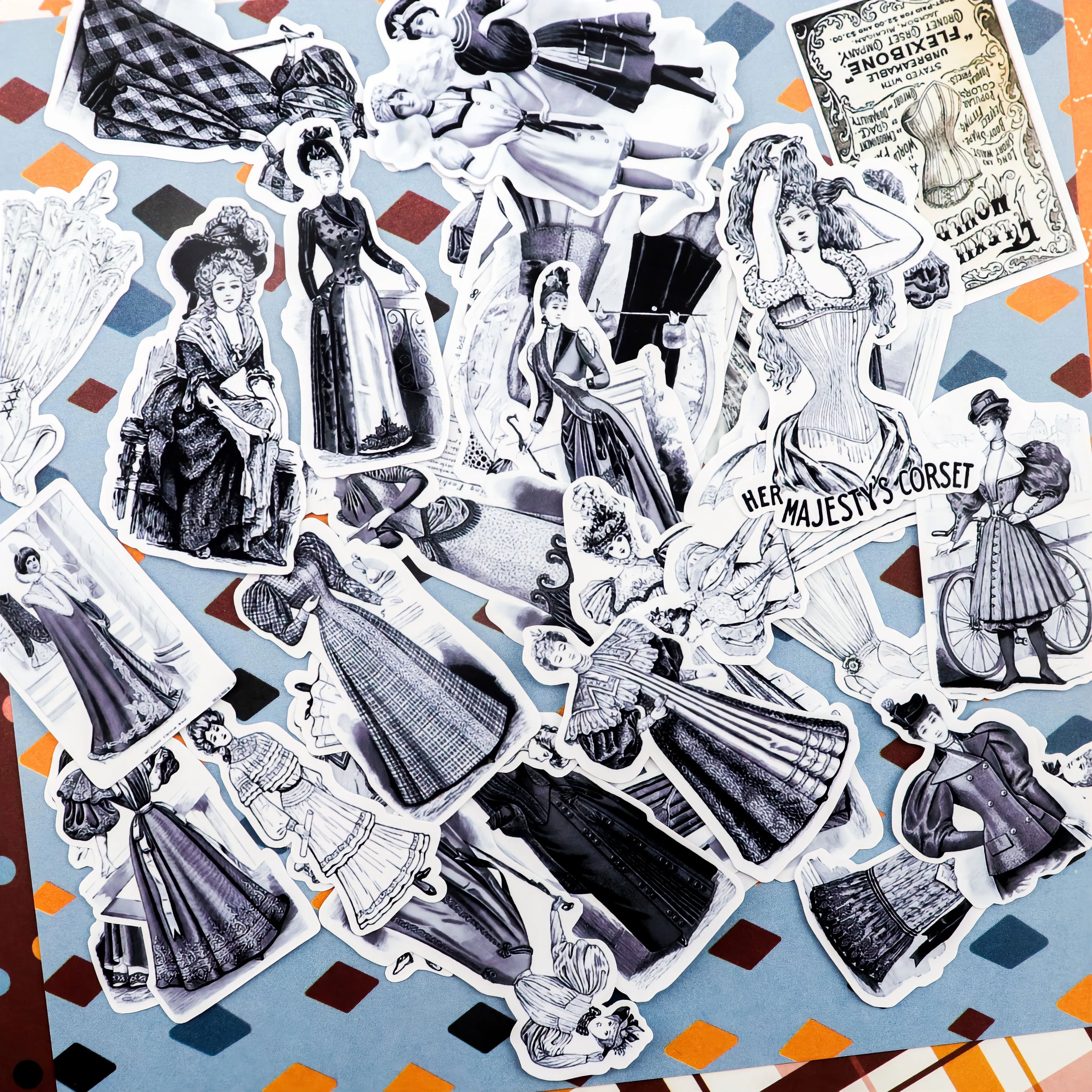 

32pcs Vintage Black White Women Stickers DIY Scrapbooking Journal Sticker Diary Album European Ladies Planner Gift Decoration