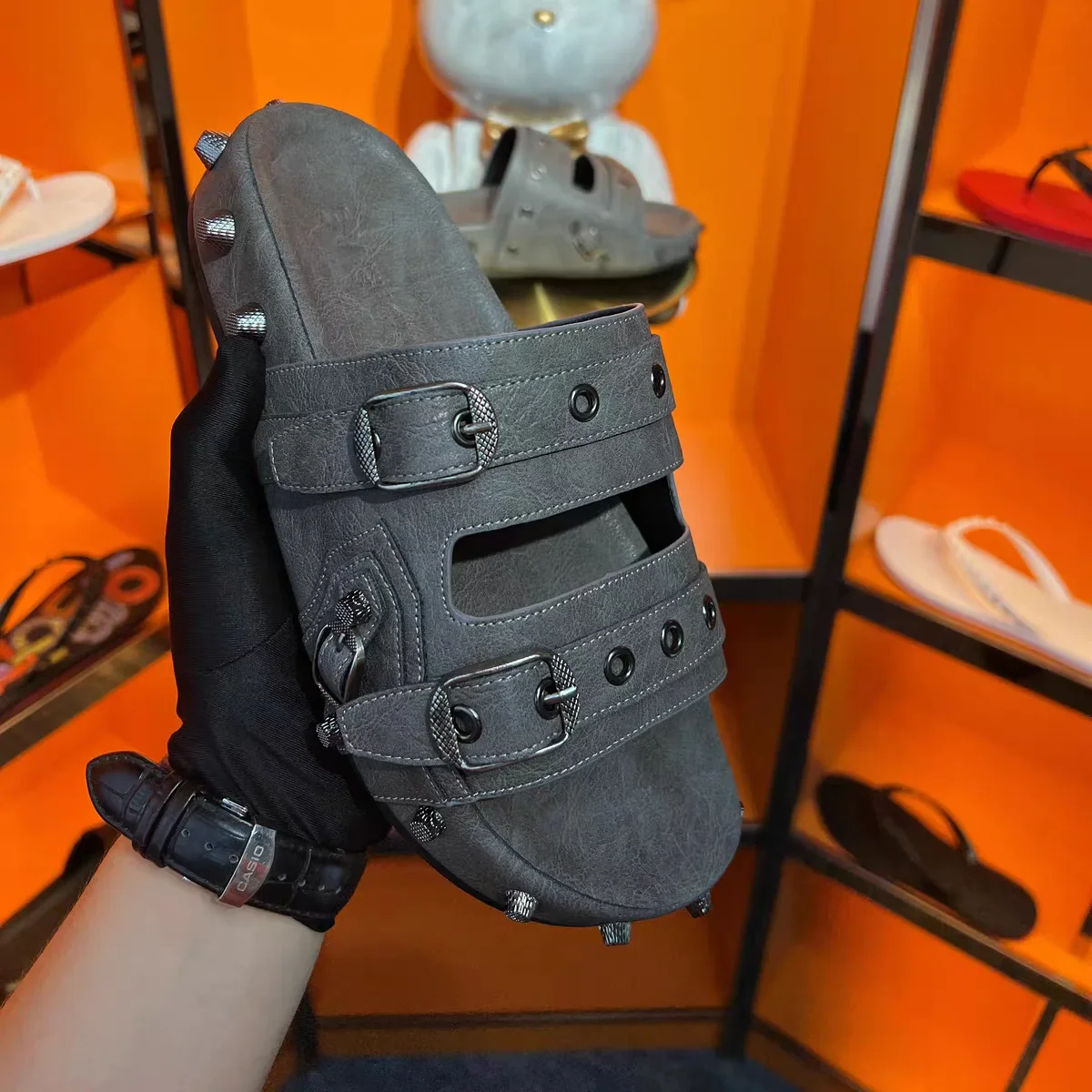 Сандалии на платформе в стиле панк с шипами однотонная уличная одежда римские