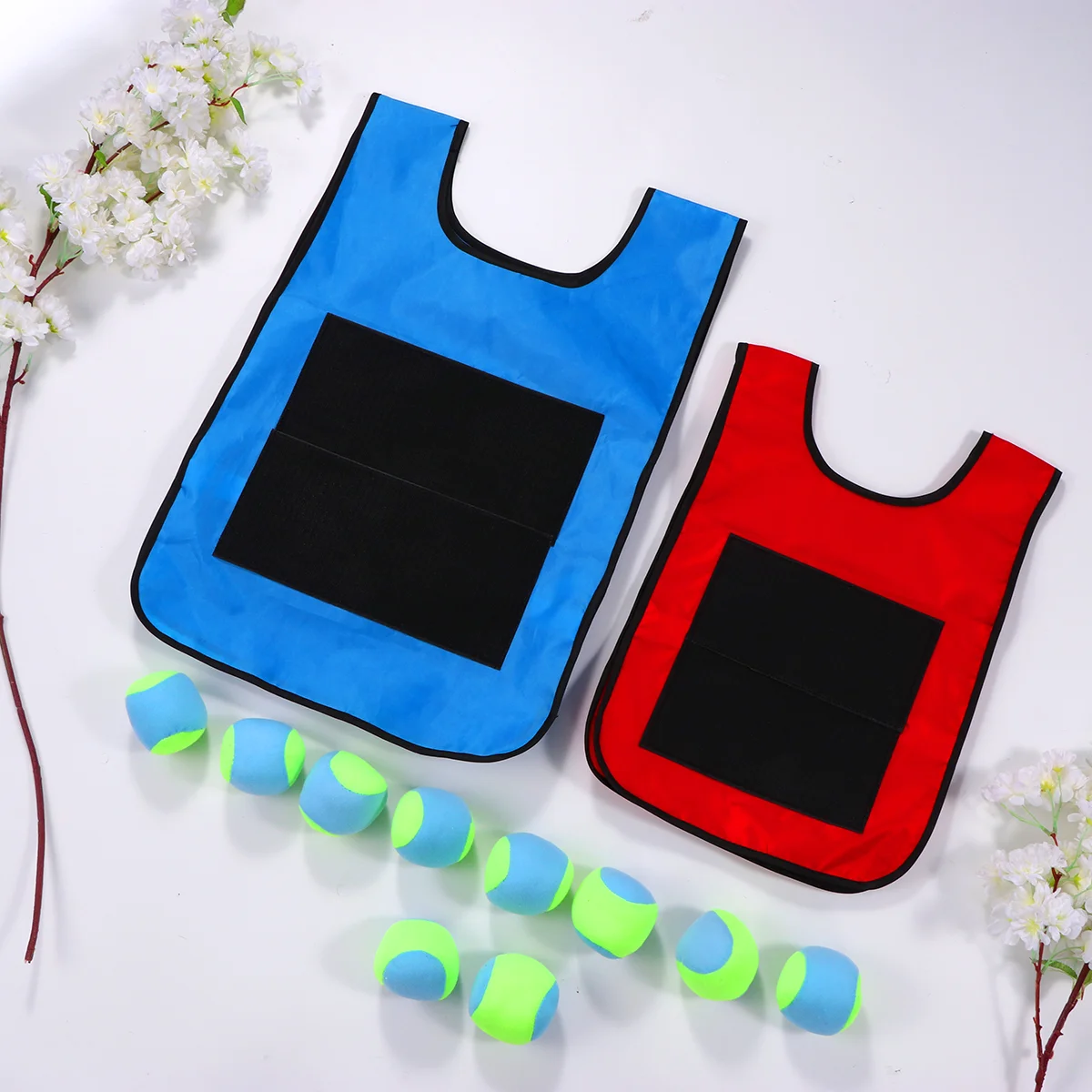 

1 Set of Sticky Vest Throwing Game Catching Game Parent- Child Interactive Game