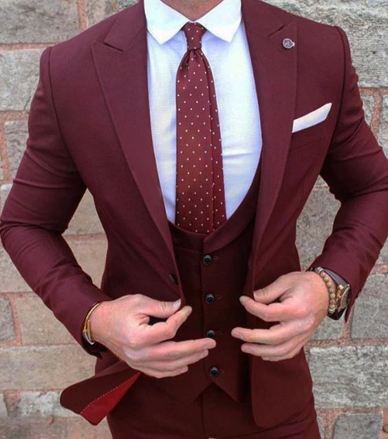 

2023 New (Jacket+Pant +vest)Burgundy Mens Suits Groom Wear Tuxedos 3 Piece Wedding Groomsmen Best Formal Business Set for Male