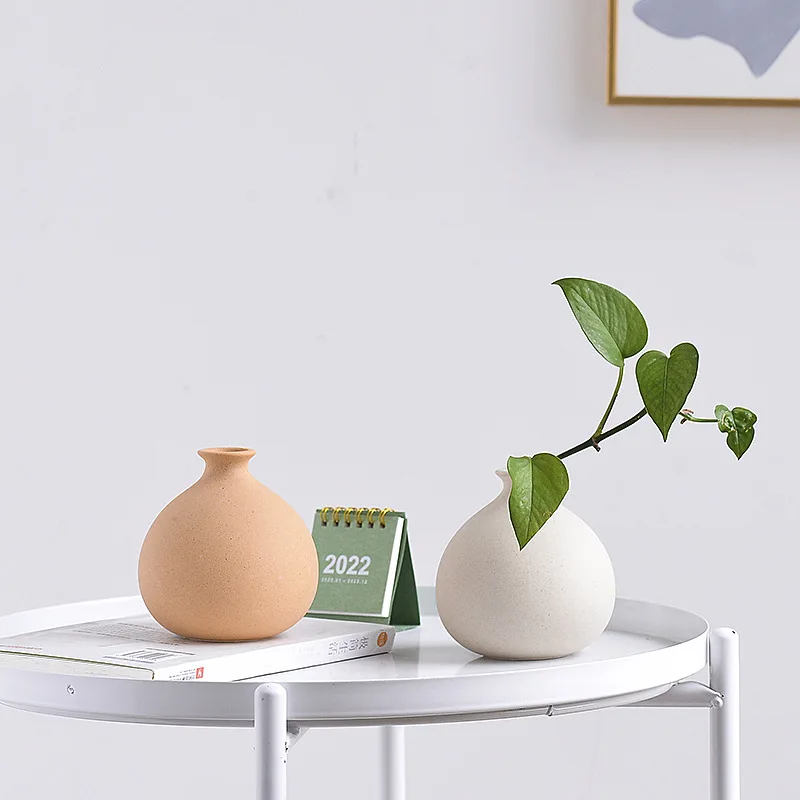 Маленькая керамическая ваза коричневый Овальный цветочный инструмент