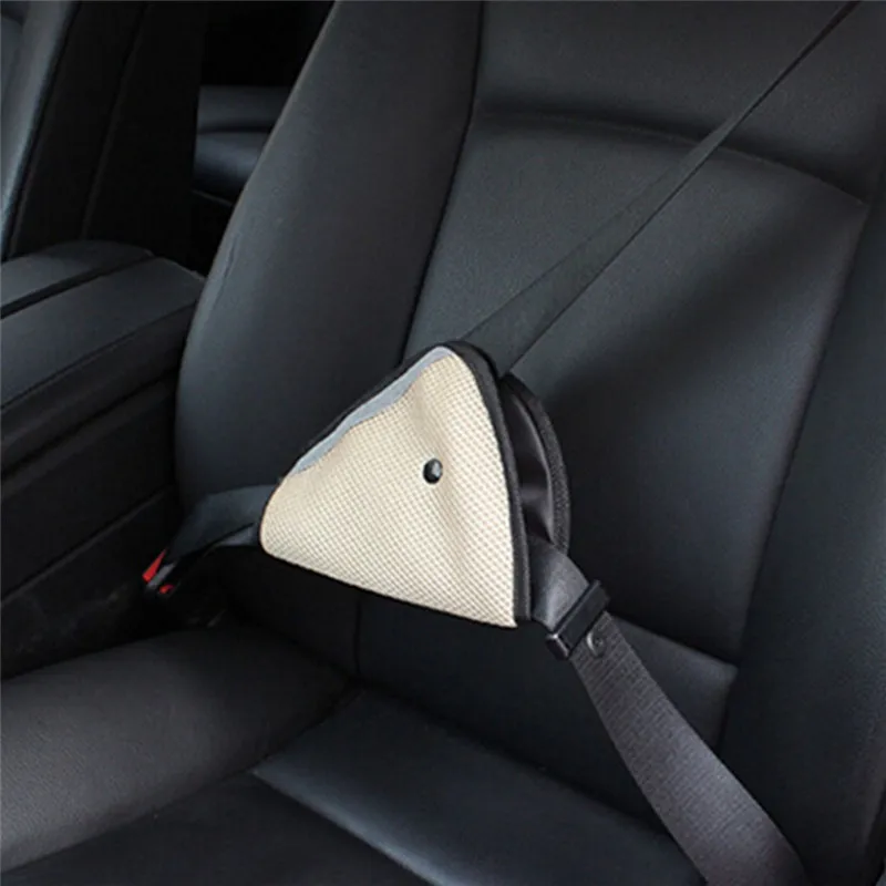 

1pcs Triangle Car Safety Belt Safety Belt Protector Adjuster Seat Belt Cover Shoulder Harness Strap Adjust for Child Baby Kids