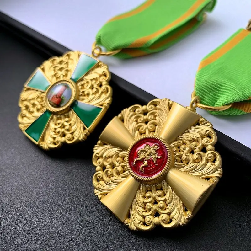 

Металлическая памятная медаль "Португальский Христос"