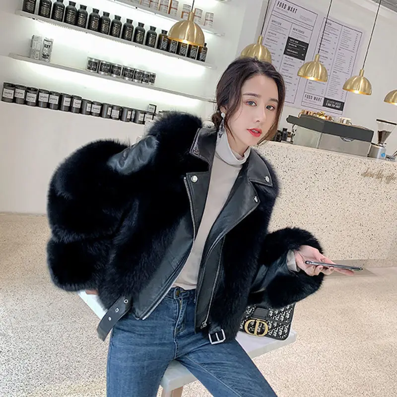 2023 New Fur Grass Coat Women's Motorcycle Short Slim Coat