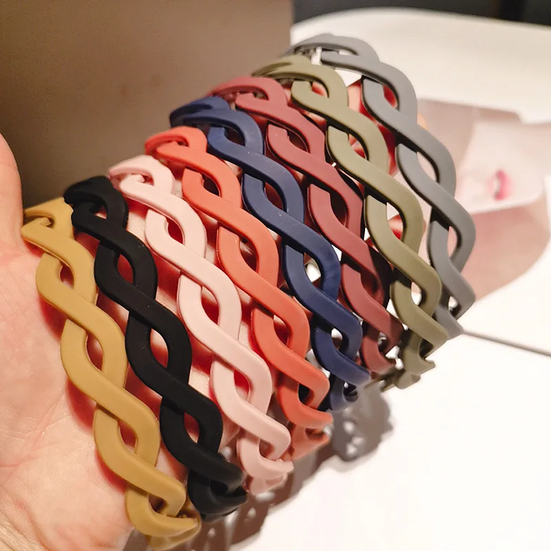 Resin Cross Anti-slip Wave Shape Toothed  Wild Women Girls Hair Accessories Headdress