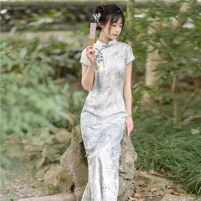 

Autumn Qing Dynasty Elegant Satin Green Bamboo Printed Cheongsam Dress with Handmade Button Tang Suit Tops Jacket Women Qipao