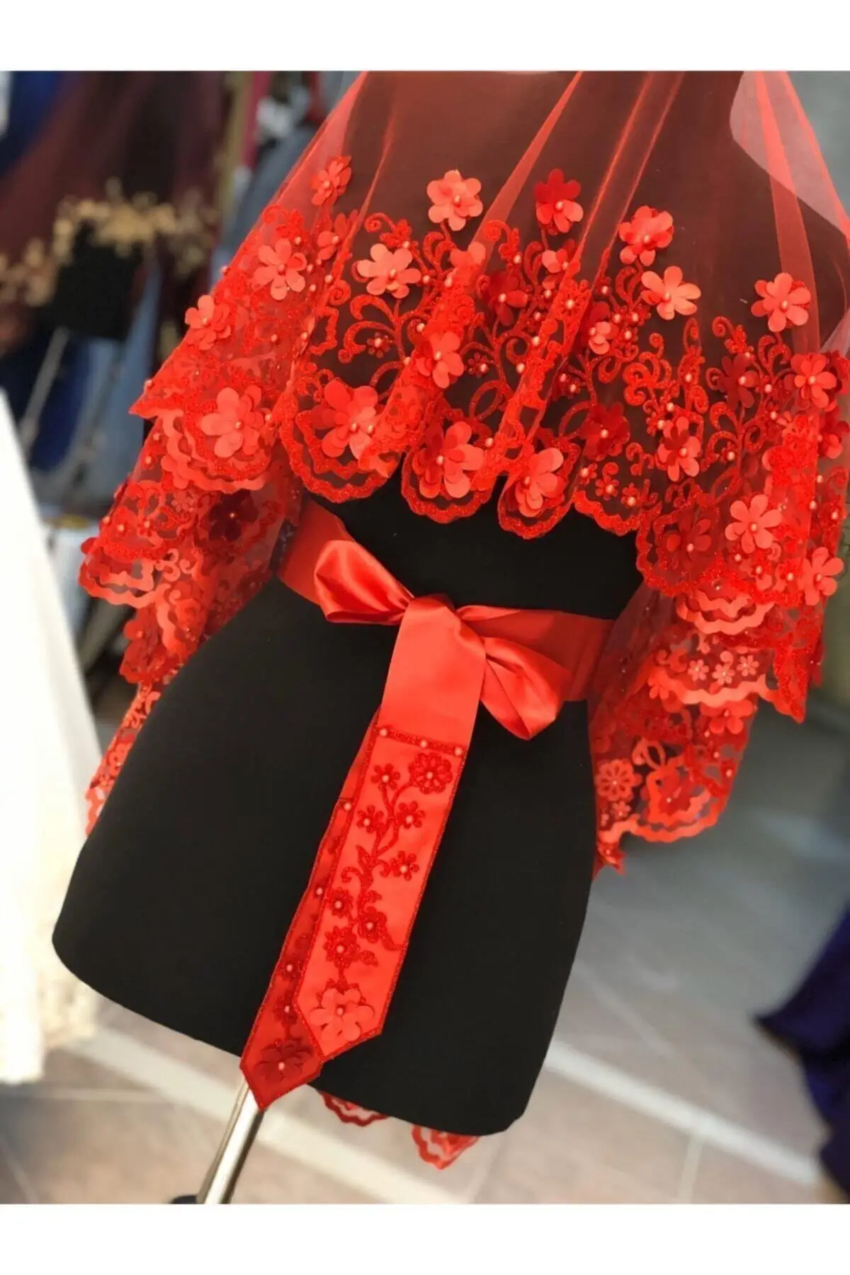 

Bridal Accessories 3 Pieces Red 4D Glitter Printed Bridal Veil Wedding Handmade For Bride And Bridesmaids
