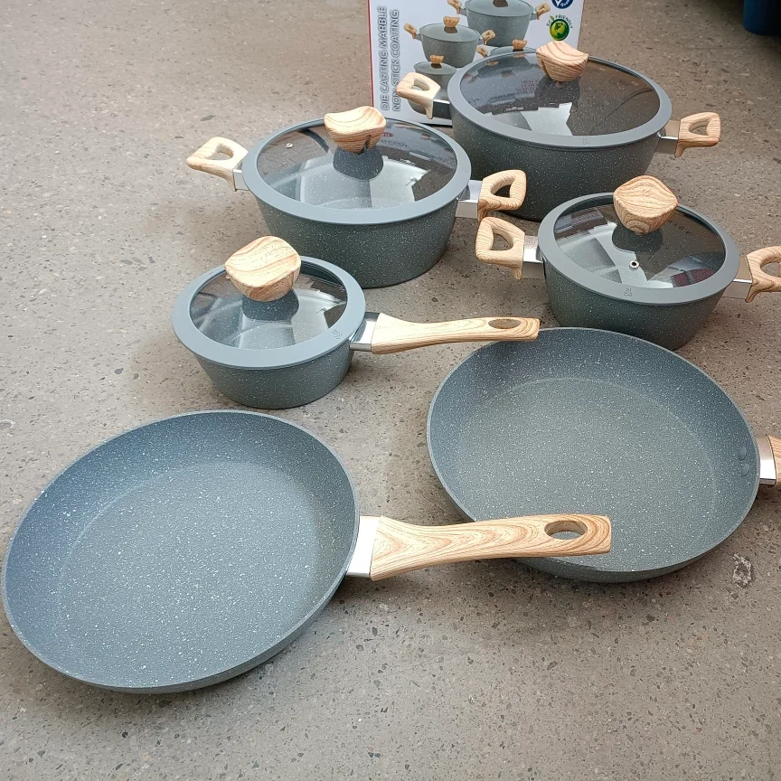 

10pcs Cast Aluminum Cooking Pots and Frying Pans With Induction Bottom Non Stick Cookware Sets Granite Kitchen Supplies