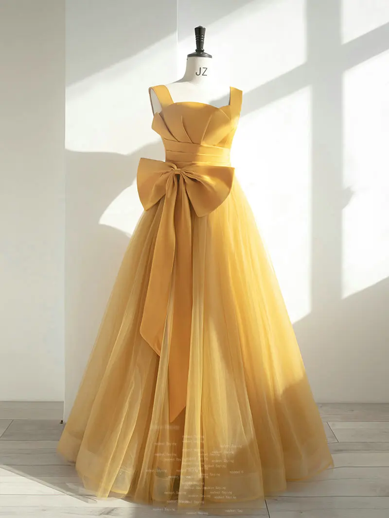 

Boutique Yellow Satin Evening Dresses 2022 with Big Bow Lace Up Back Women's Formal Celebrity Party Prom Gowns with Straps