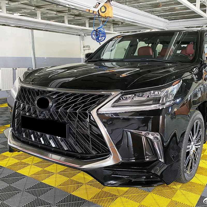 Комплект для кузова автомобиля решетка переднего бампера Lexus LX570 2008-2016 обновление