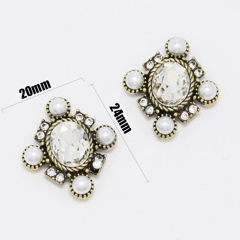 

5pcs 20*24MM Alloy Rhombus Crystal Hollow Rhinestone Buttons DIY Jewelry for Clothing Wedding Sewing Diy Accessories Decorative
