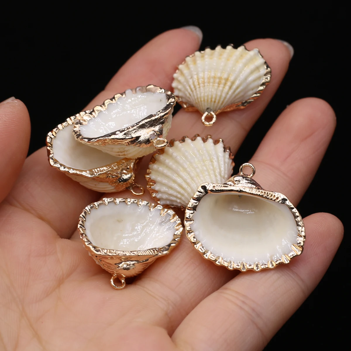 

5pcs Natural Gold Plate Shell Pendant Conch Shell Charms For Jewelry Necklace Making DIY Earring Gift Accessories Wholesale