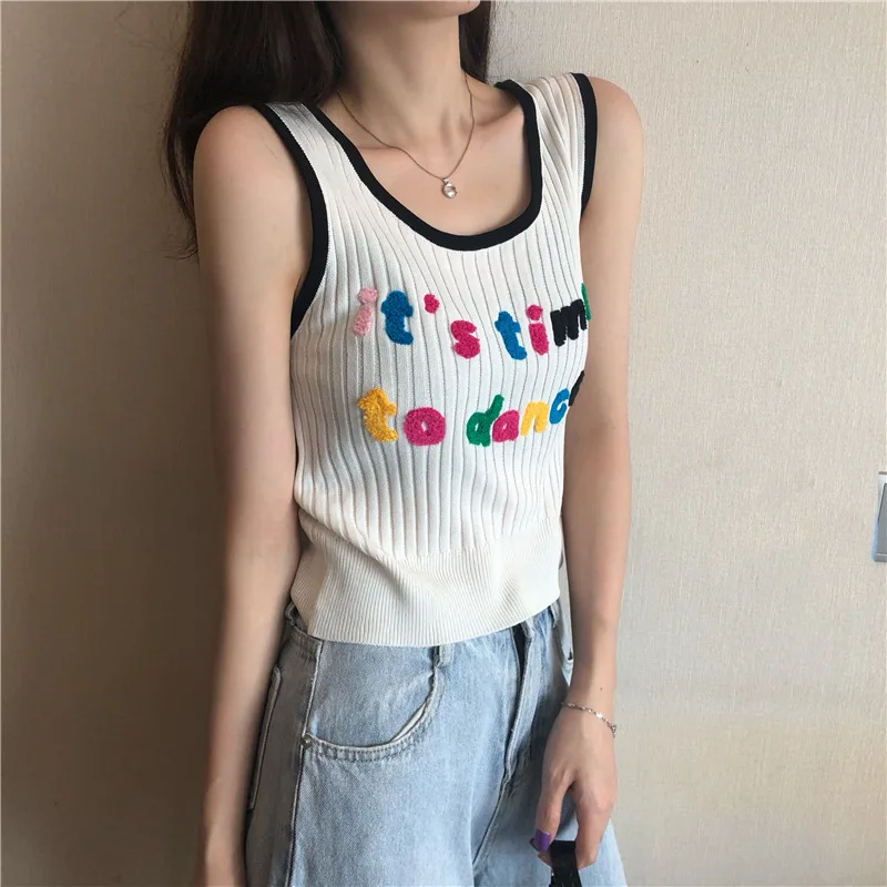 

Summer Women Cottagecore Tank Tops Sweet Embroidery Short Knitted Sleeveless Tops 2021 INS Korean Fashion Same Tees All Match