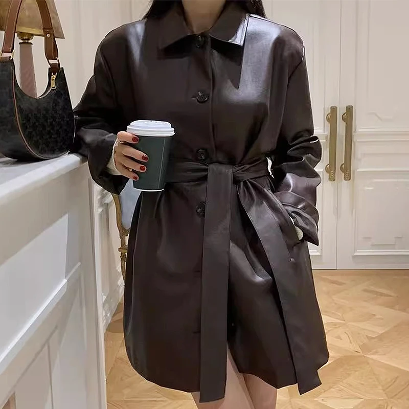 

SuperAen корейский шик осень и зима ретро лацканы однобортный галстук талии с длинным рукавом кожаная куртка