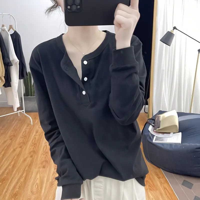 

Футболка женская с длинным рукавом, на пуговицах