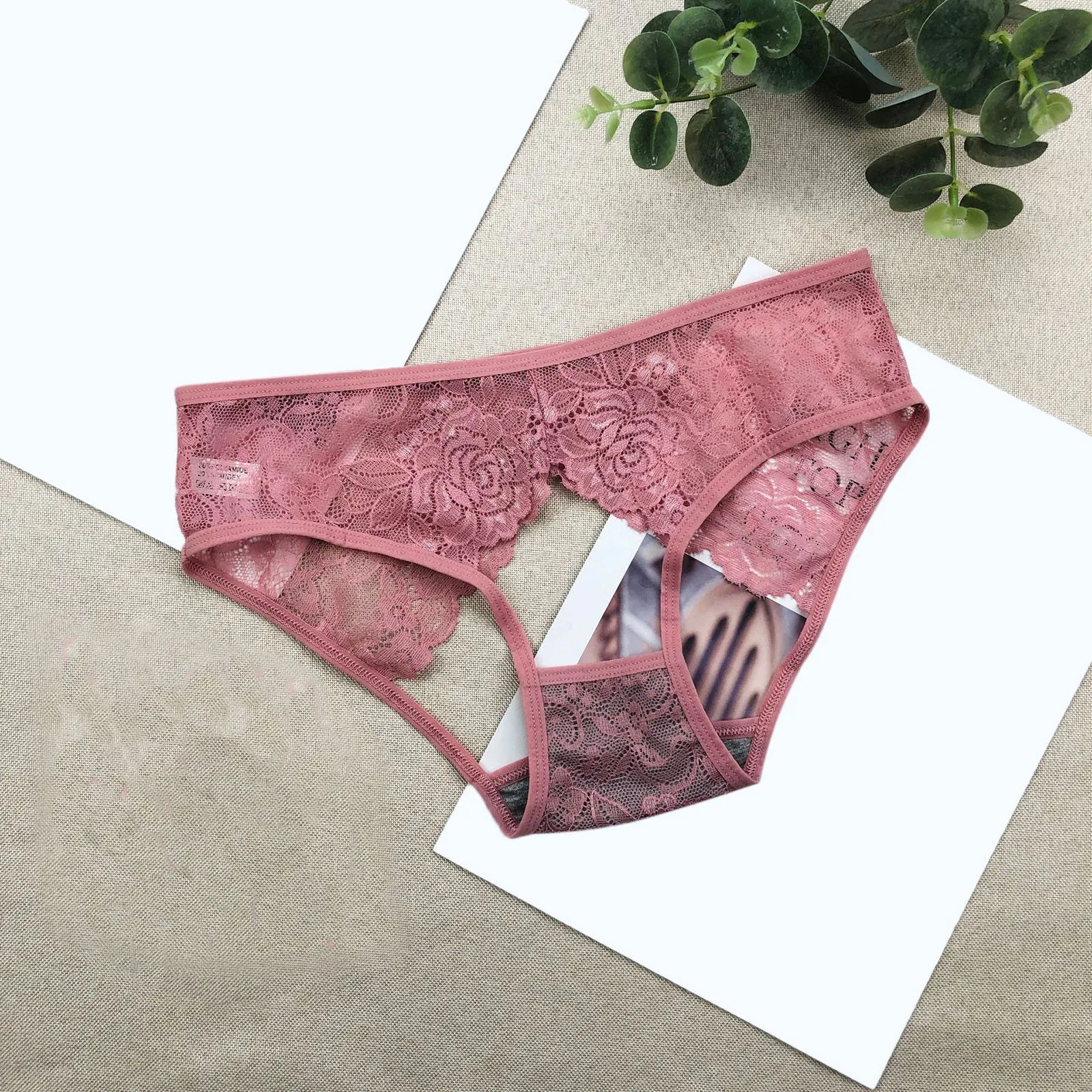 Женские сексуальные кружевные трусики прозрачное однотонное нижнее белье