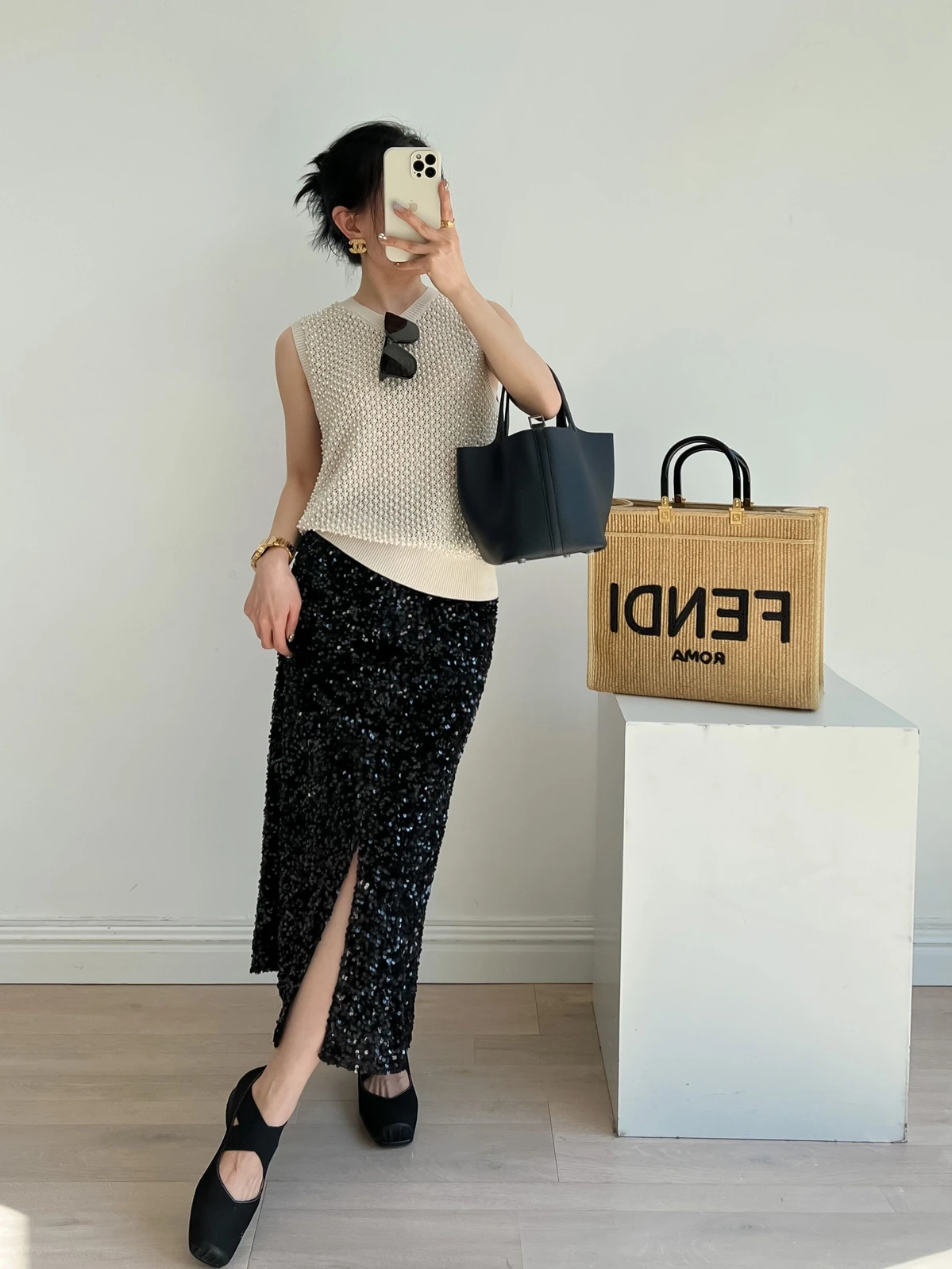 

23 Весна-Лето Высококачественный вязаный жилет из бисера