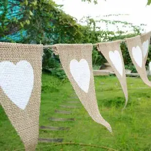 

Love Linen Triangle Flag Briide To Be Wedding Decor White Valentine's Day Supplies Happy Birthday Party Banner Kids Favor