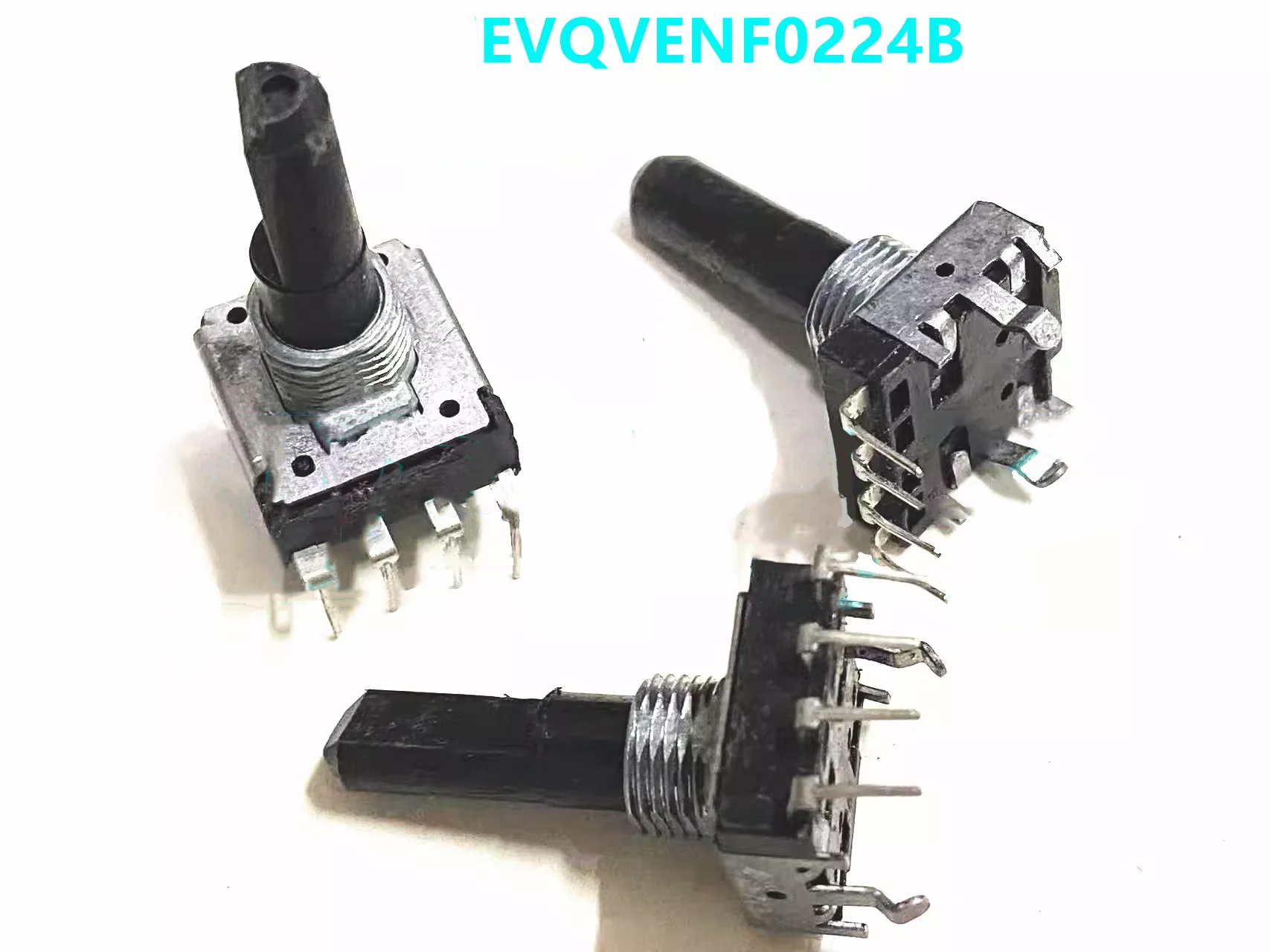

Энкодер YYT EVQVENF0224B