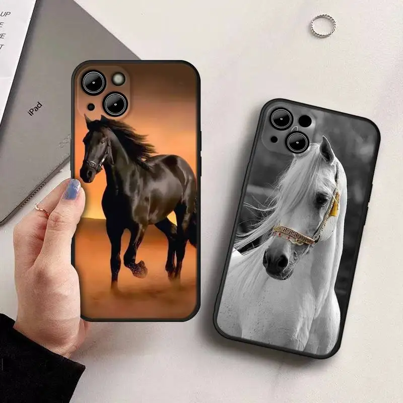 

Running Horse Animal Phone Case For iphone 13 12 11 Pro Max X XR XS Mini 7 8 6S plus 2020 se phone Full Coverage covers