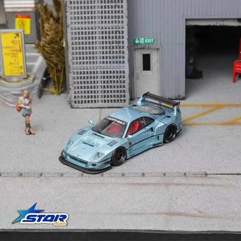 Фото STAR 1:64 LBWK F40 Ice Blue Maggic Фиолетовая модель автомобиля Соберите миниатюрные игрушки с открытым капюшоном, литой под давлением №2