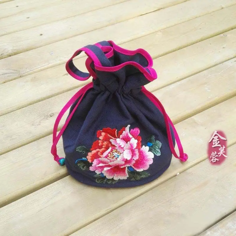 

Handmade embroidery lady bags women's purse chinese national style