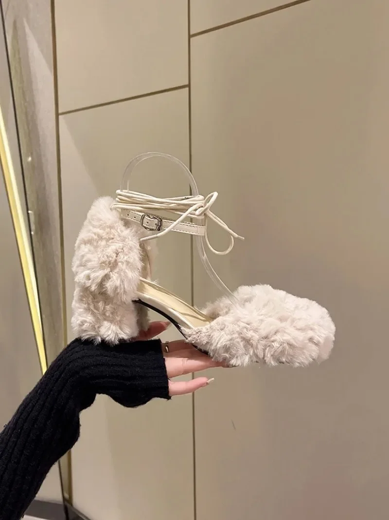 2024 Женская обувь в африканском стиле с квадратным носком меховые каблуки