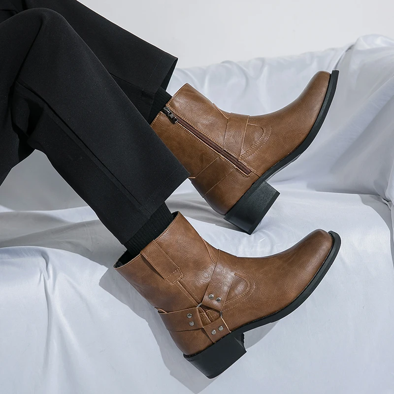 Мужские ботинки из искусственной кожи однотонные на молнии сбоку низком каблуке