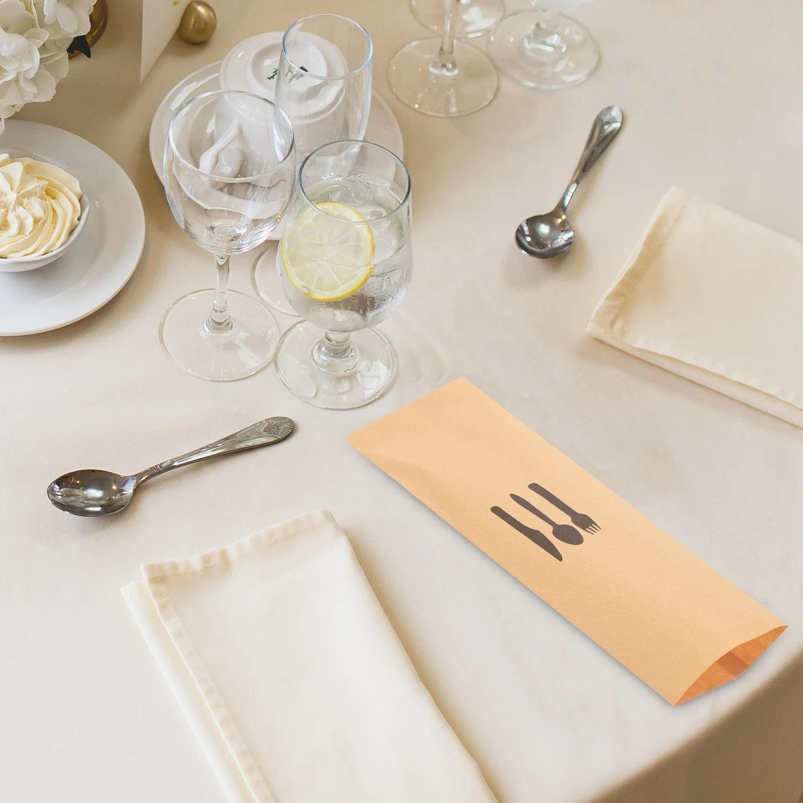 100pcs Kraft Paper Cutlery Set Disposable Fork Cover Rack Hotel Bags Tableware Utensil Dinner Party