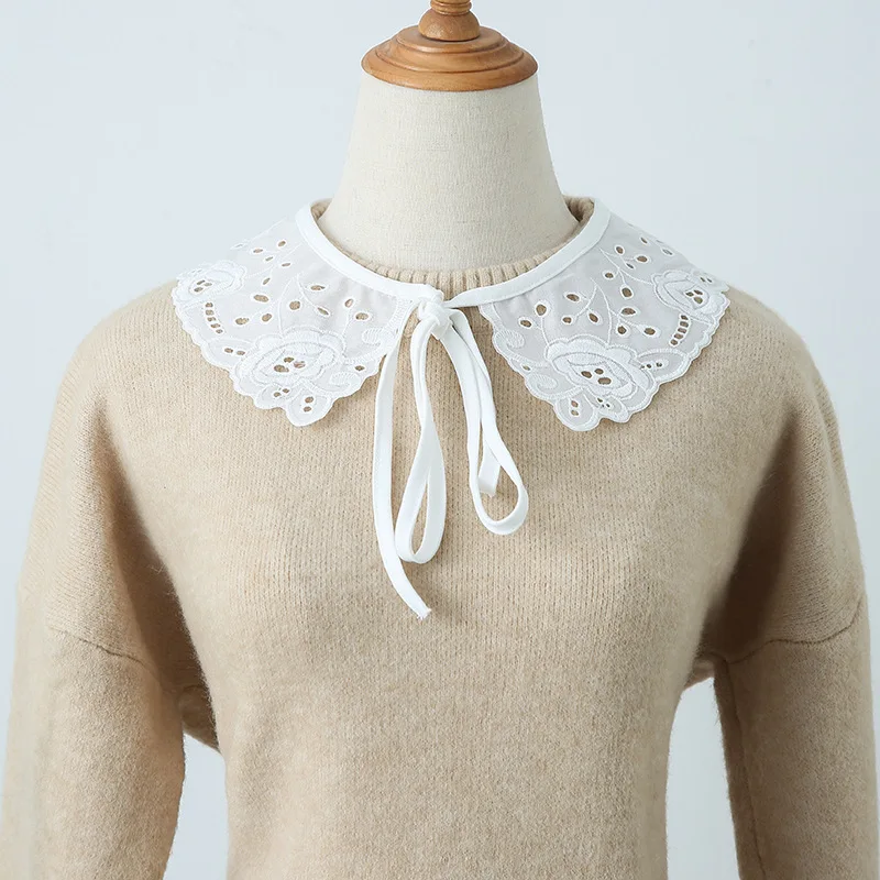 

Korean Style Women Lace False Collar Detachable Collar Neckline Hollow Out Scarf Fale Collar Half Shirt Blouse Top Mini Cape