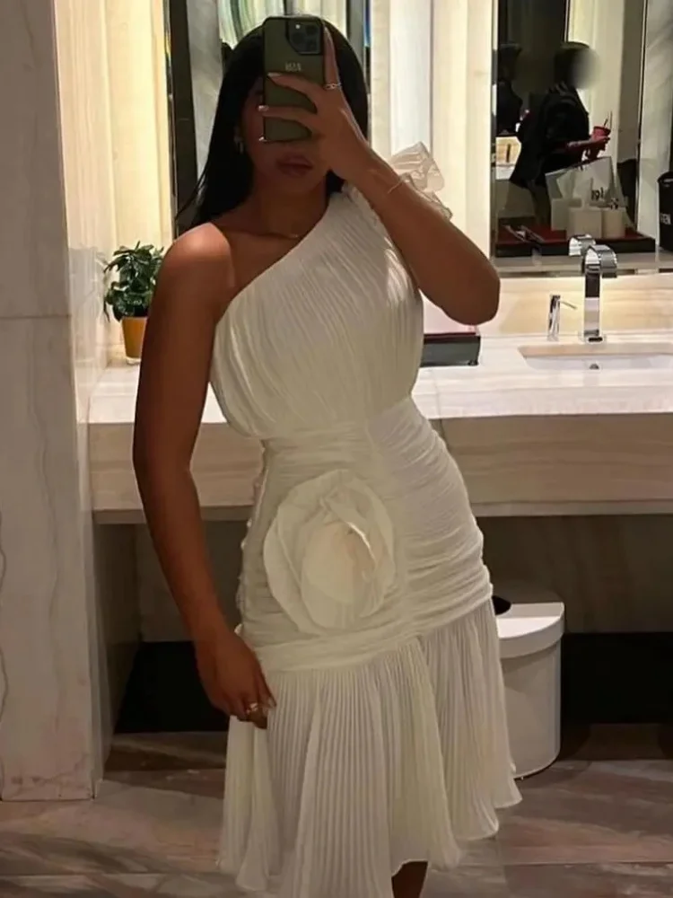 Вечернее платье до колен для торжественных случаев с открытым плечом и круглым