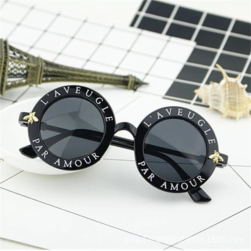 

Rodada Do Vintage Óculos De Sol Das Mulheres Clássico Retro Revestimento Óculos de Sol Masculinos Do Sexo Feminino Óculos de Sol