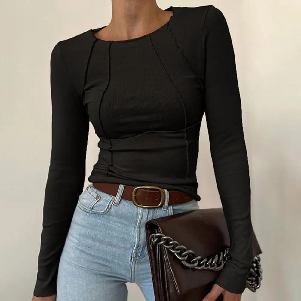 Женская футболка с круглым вырезом длинным рукавом и декоративными линиями