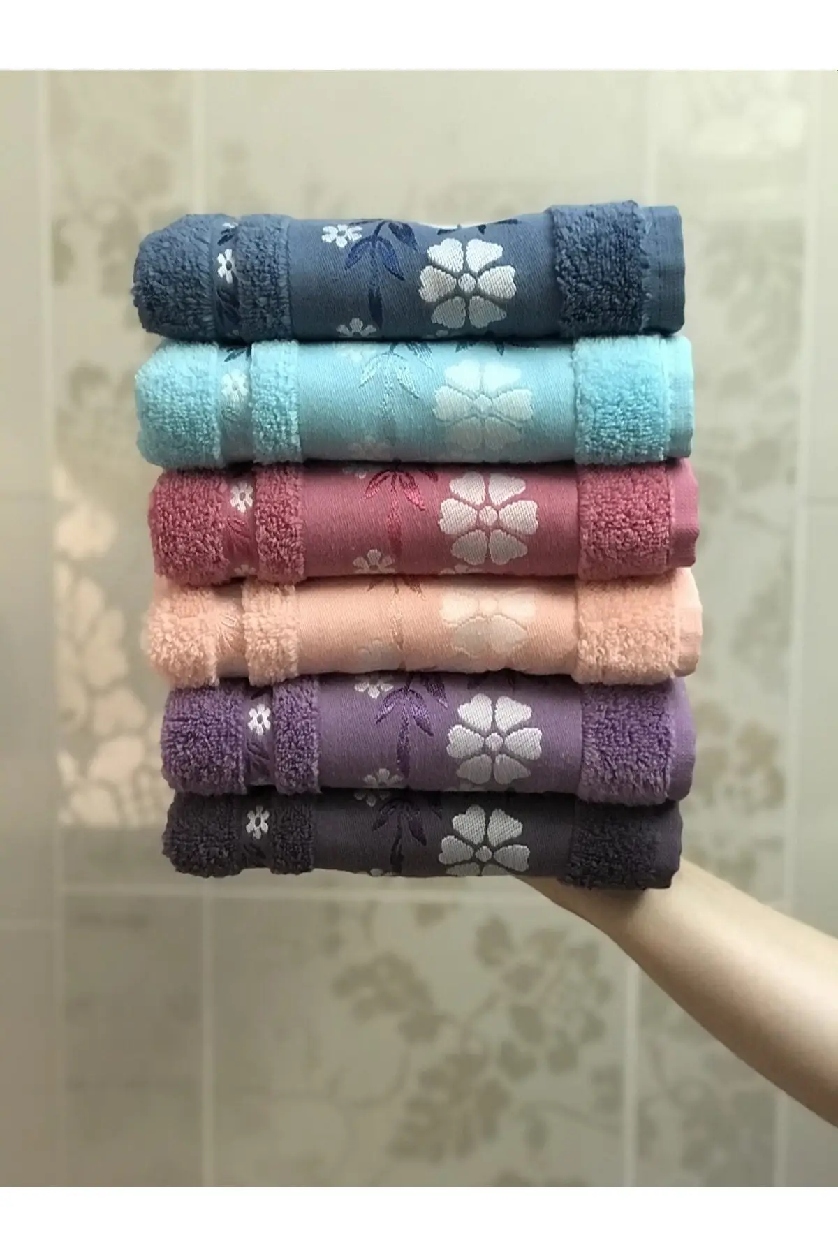

Large Flower pattern 6 Pcs Microcotton Fluffy Hand And Face Towel Set (50*90 Cm)