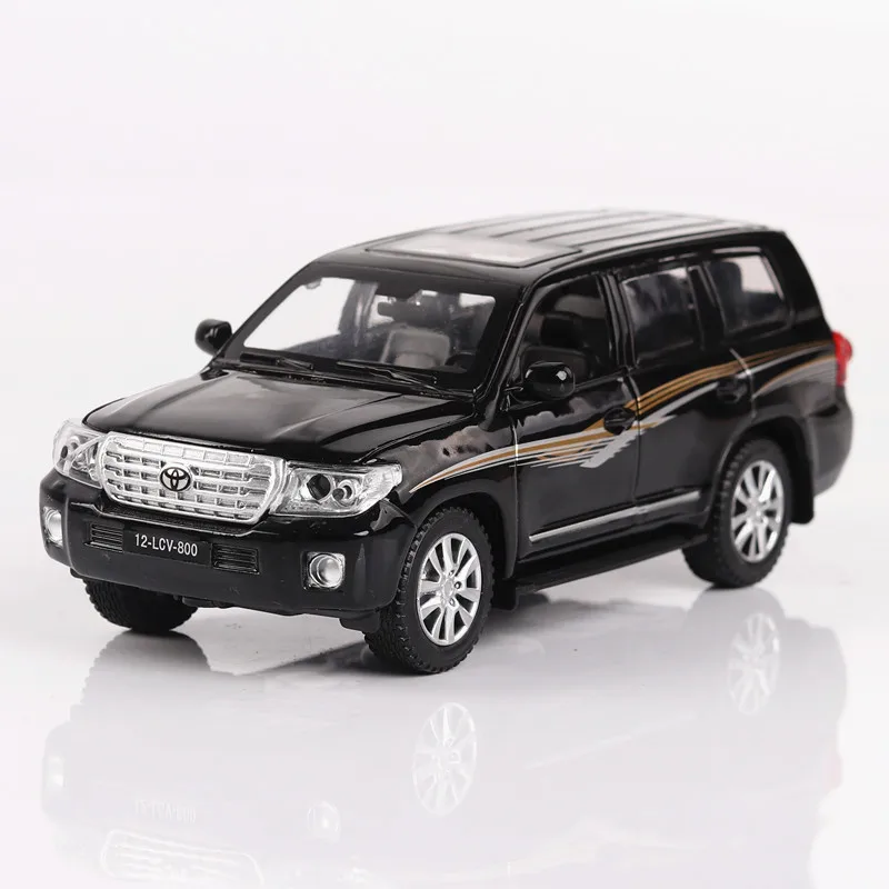 Модель автомобиля Toyota LAND CRUISER 1:32 модель литая из сплава с подсветкой и звуком для