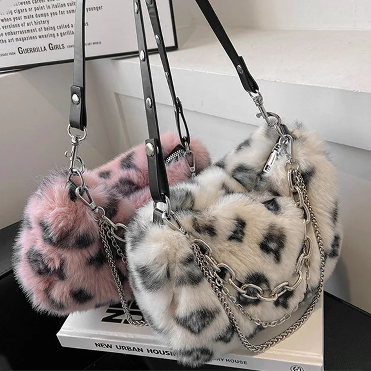 

Y2k Hot Girls Leopard Print Underarm Bags Soft Plush Heart Pattern Ladies Shoulder Bag Female Chain Furry Crossbody Bag Handbags