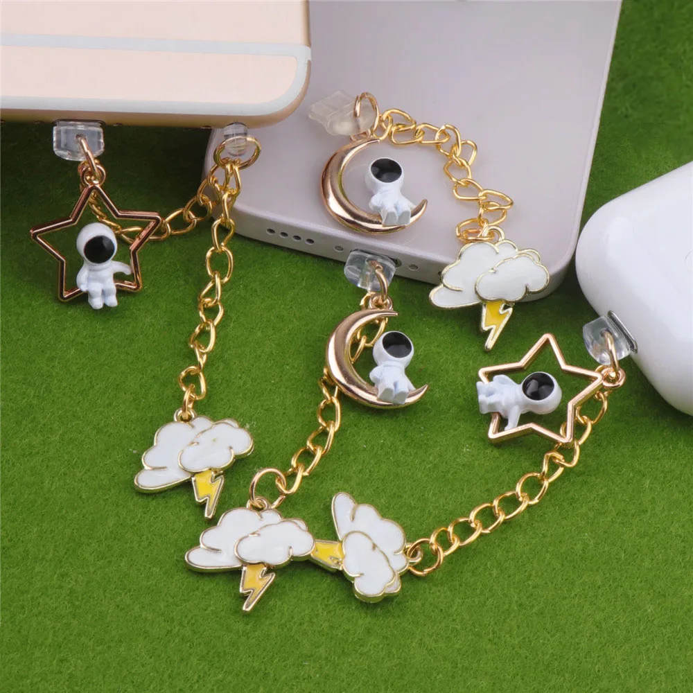 

Cute Dust Plug Charm Kawaii Thunder Astronaut Dust Protection Stopper 3.5MM Jack Anti Dust Cap Charge Port Plug For iPhone