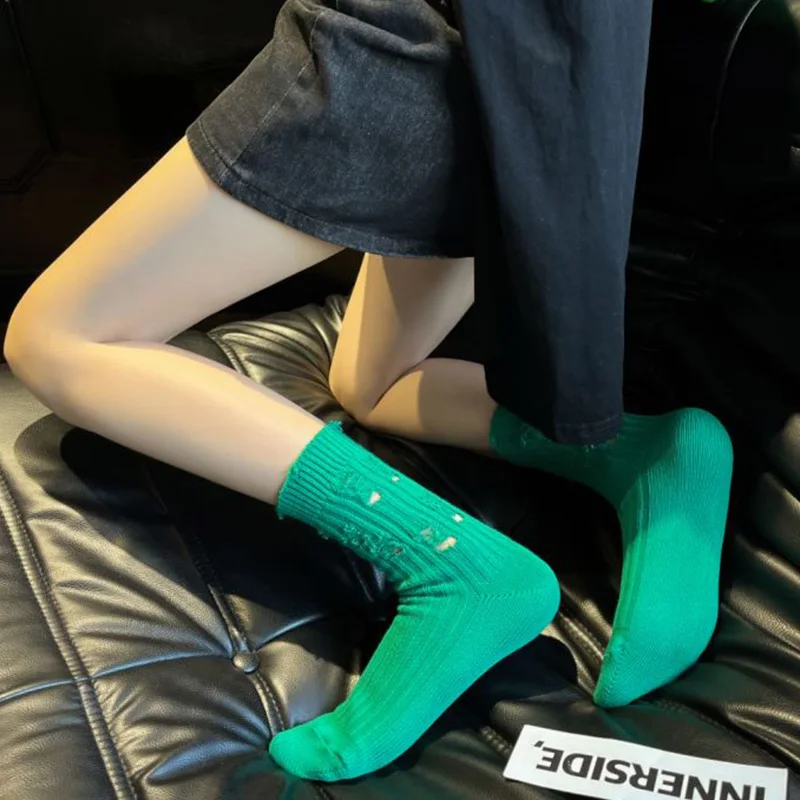 10 Pairs Fashion Break Hole Knitting Cotton Socks Women Breathable Long Winter Socks Designer Girl Style Leg Cover Socken Femme