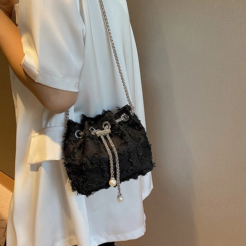 Patch Bucket Bag Tassel Chains Crossbody Bags for Women Canvas Drawstring Bag Mini Shoulder Bags Handbags and Purses Female Tote