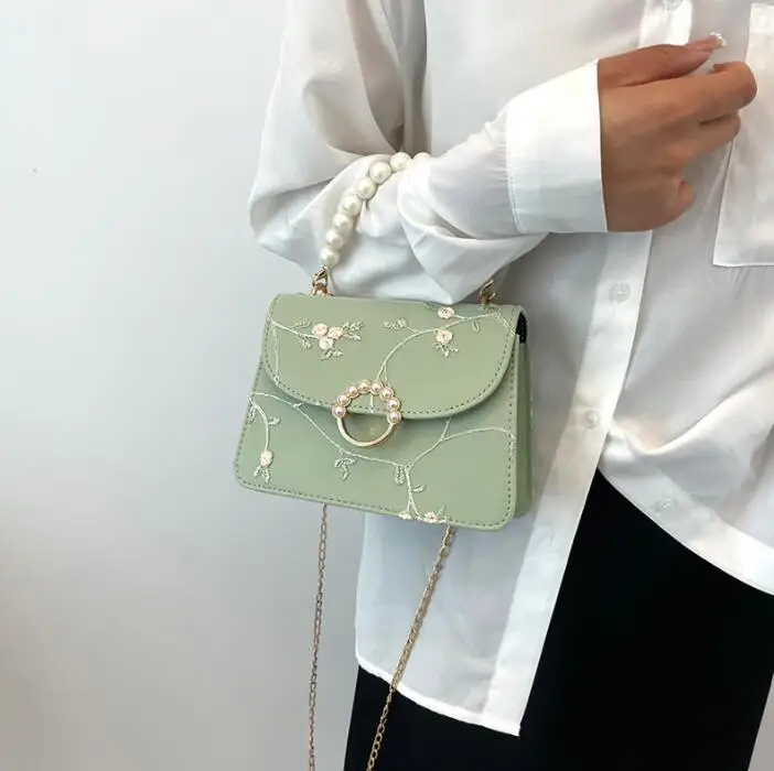 

Women Pu Net Yarn Flower Embroidery Shoulder Bags Messenger Bags Vintage Pearl Chain Handbags Female Fashion Flap Crossbody Bags