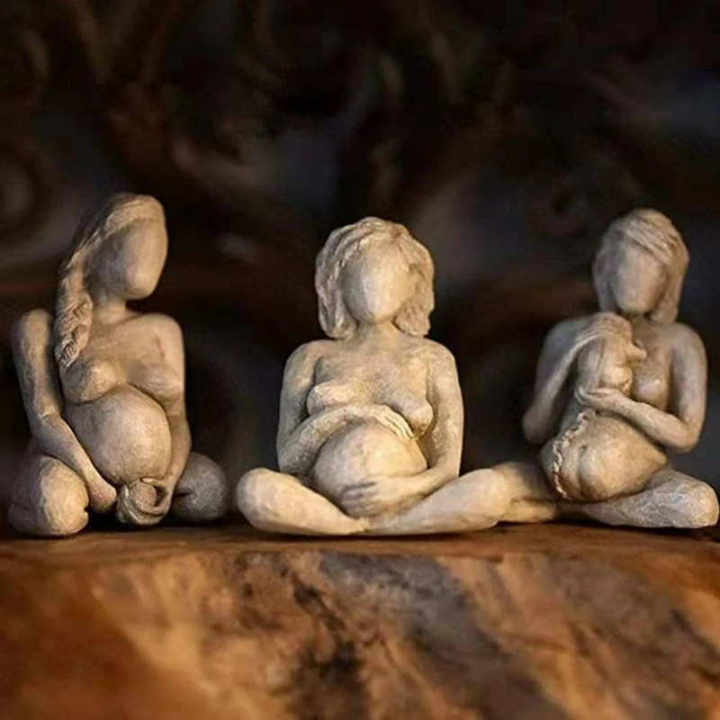 

Birthing woman sculpture resin handicraft ornament of mother childbirth woman statue living room decoration home decoration