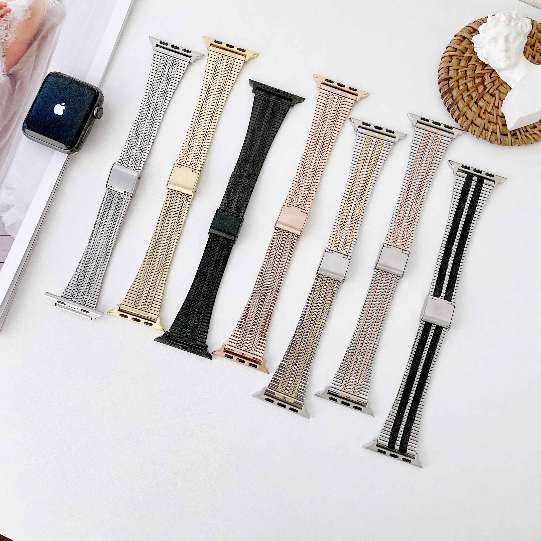 

Milanese strap For Apple watch Ultra 49mm 8 7 45mm 41mm replacement stainless steel bracelet strap For iwatch 6 5 4 SE 44mm 40mm