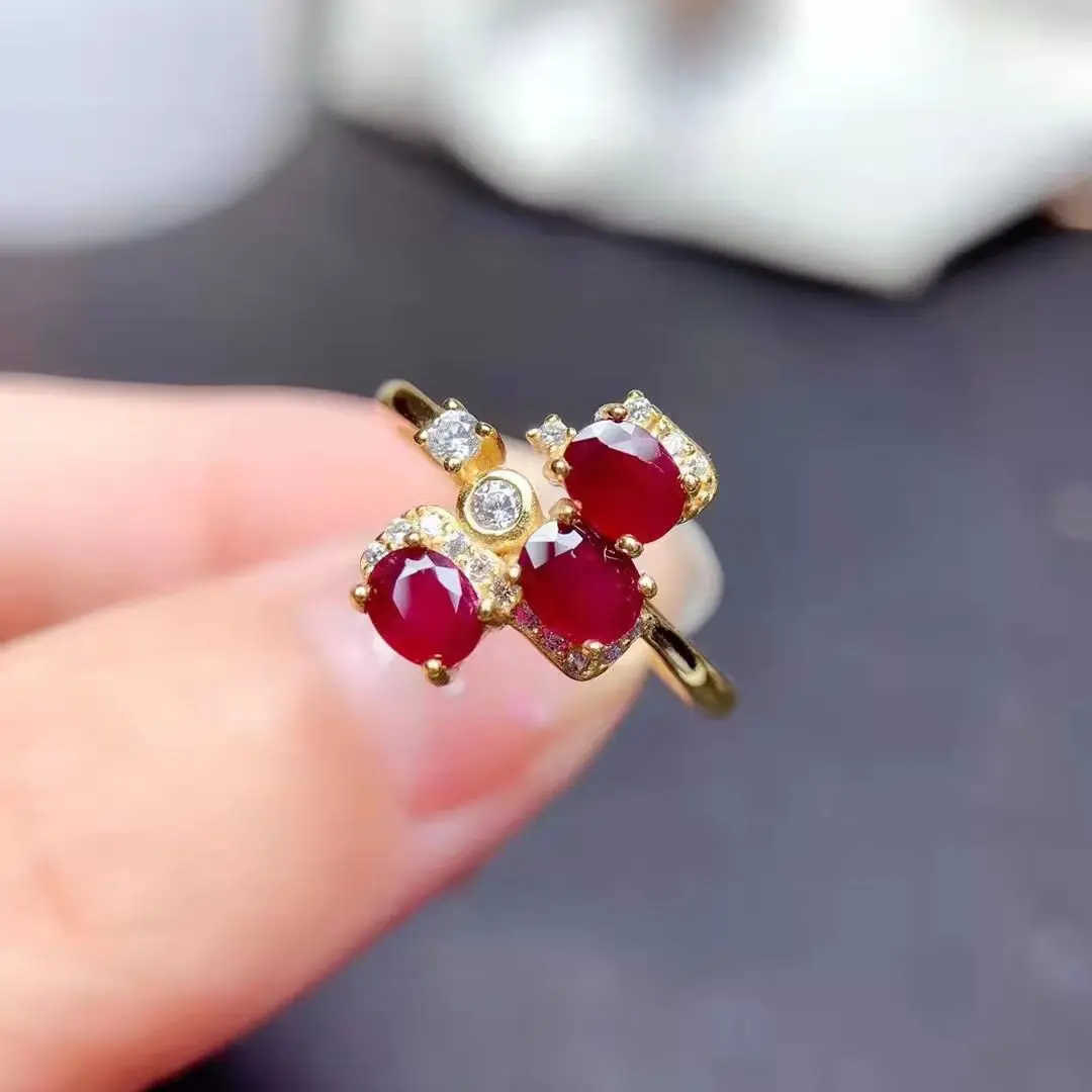 

Женское кольцо из серебра 925 пробы, с натуральным камнем